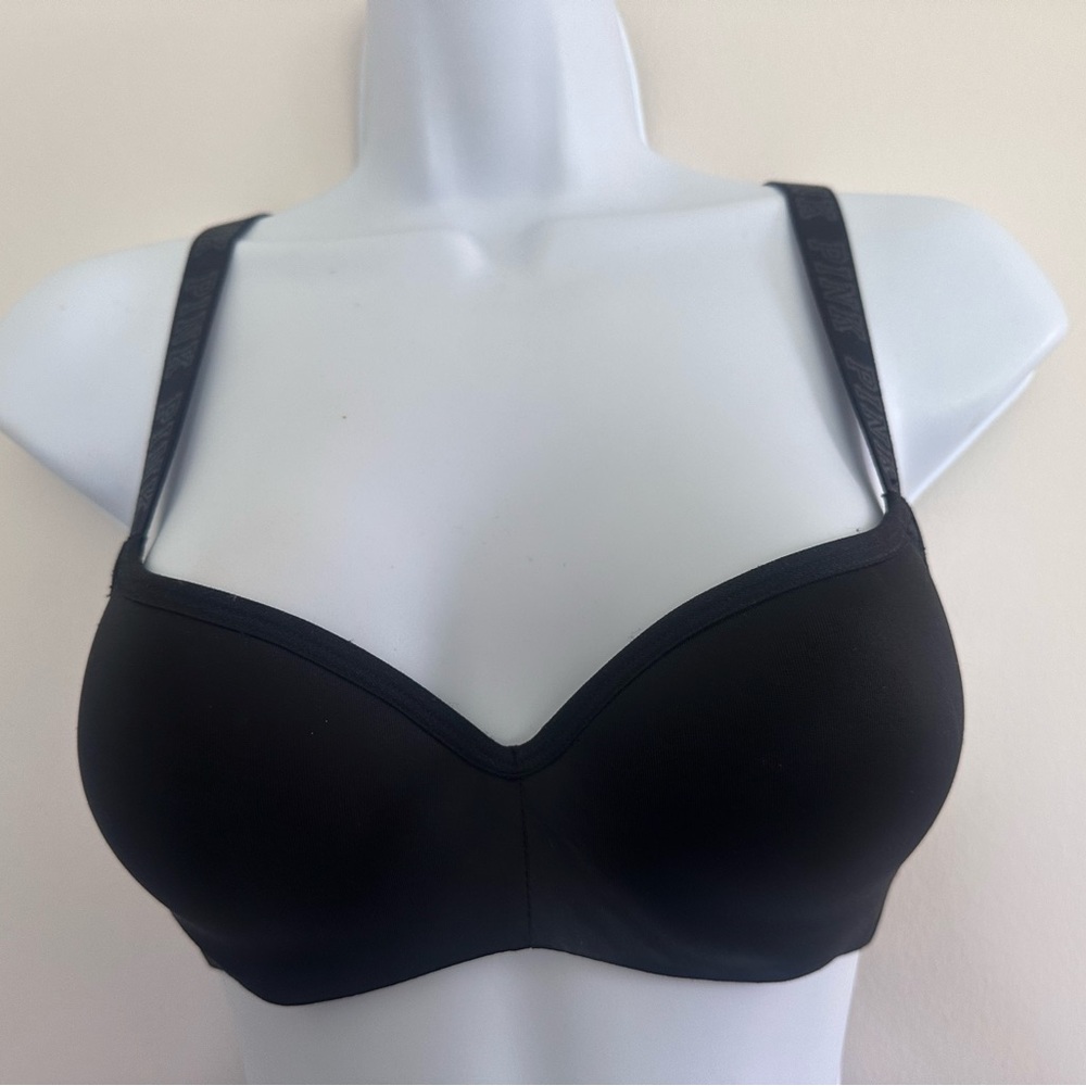 NEW ♥️ PINK Victoria's Secret Black Bra